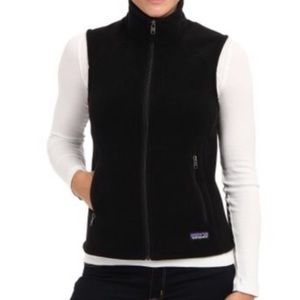 *Black Patagonia Synchilla Fleece Vest